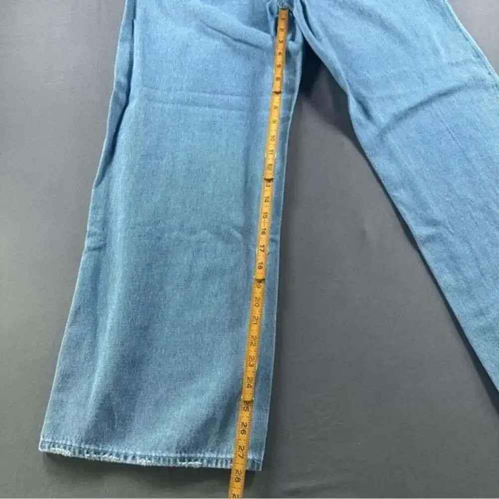 Hollister Low-Rise Medium Wash Baggy Jeans, size 10R, like new condition